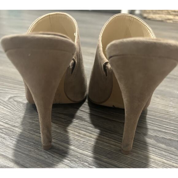 Vince Camuto Taupe Slip On Open Toe Neutral Suede Stiletto Heel Shoes Size 8 - Picture 3 of 8